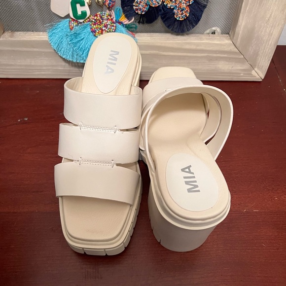 MIA Vegan Leather Chunky Heel Sandals - Picture 3 of 5